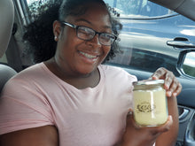 Load image into Gallery viewer, Natural Bees Wax Crackle Candle